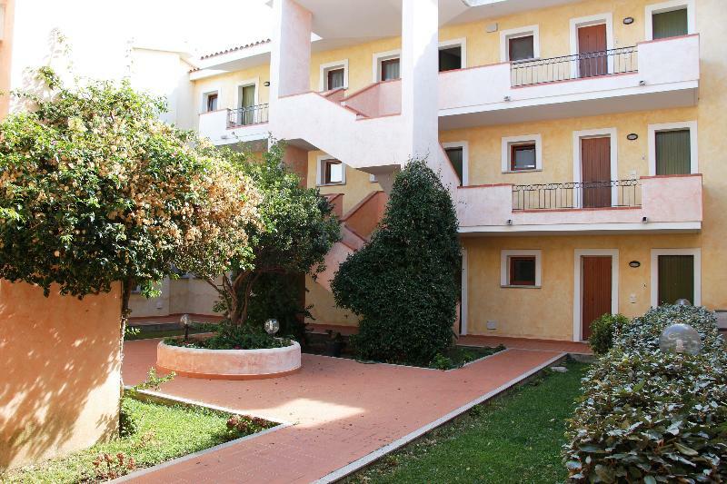 Residence Olimpo Santa Teresa Gallura Exterior foto