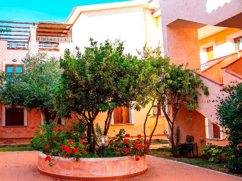 Residence Olimpo Santa Teresa Gallura Exterior foto